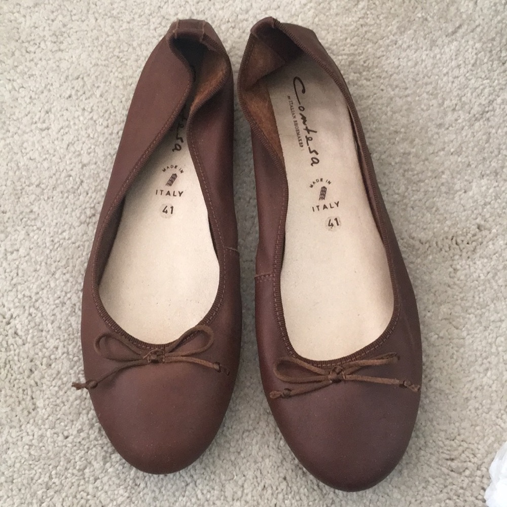 “Contessa” Dark Brown Ballet flats Size 41 -fits 9